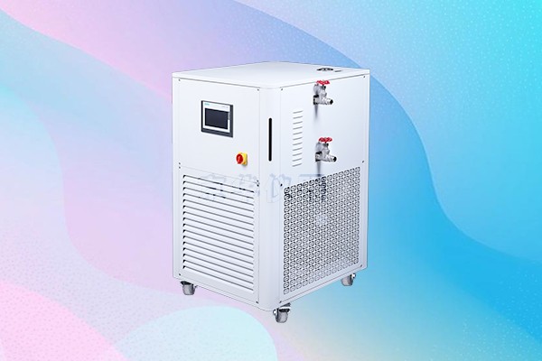  工業(yè)防爆高低溫一體機(jī)在安裝的時(shí)候需要關(guān)注這些方面